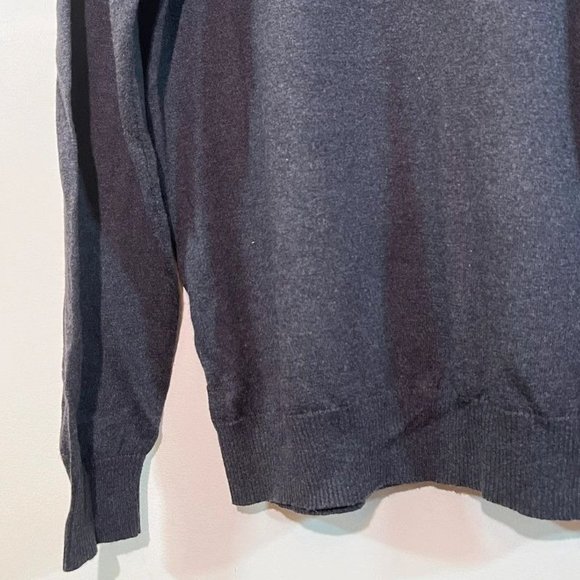 Men’s Dark Gray Old Navy V Neck Sweater Size Large - Picture 7 of 8